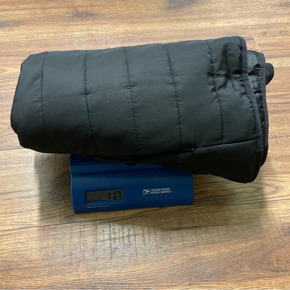 SOLD XL Men’s Marc Anthony Black Quilted Puffer Vest Extra Large Winter Layer - Picture 10 of 10